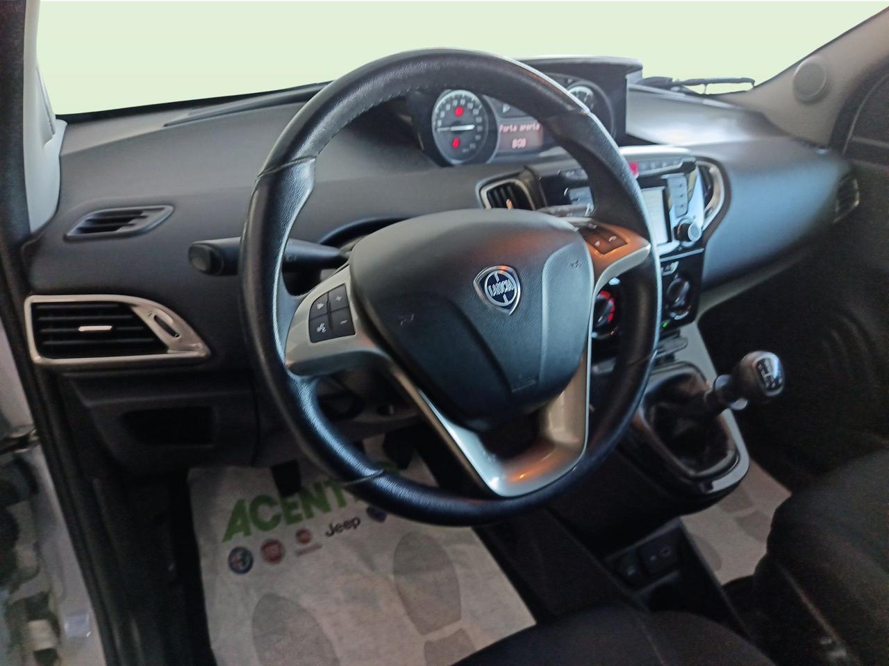 LANCIA Ypsilon 1.2 69 Cv Start&Stop Gold