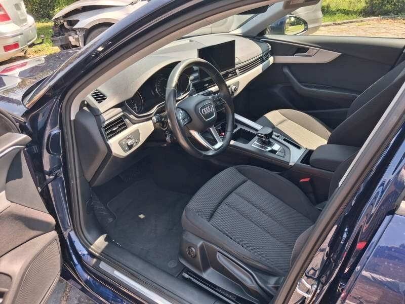 Audi A4 Avant 40 g-tron S tronic Business