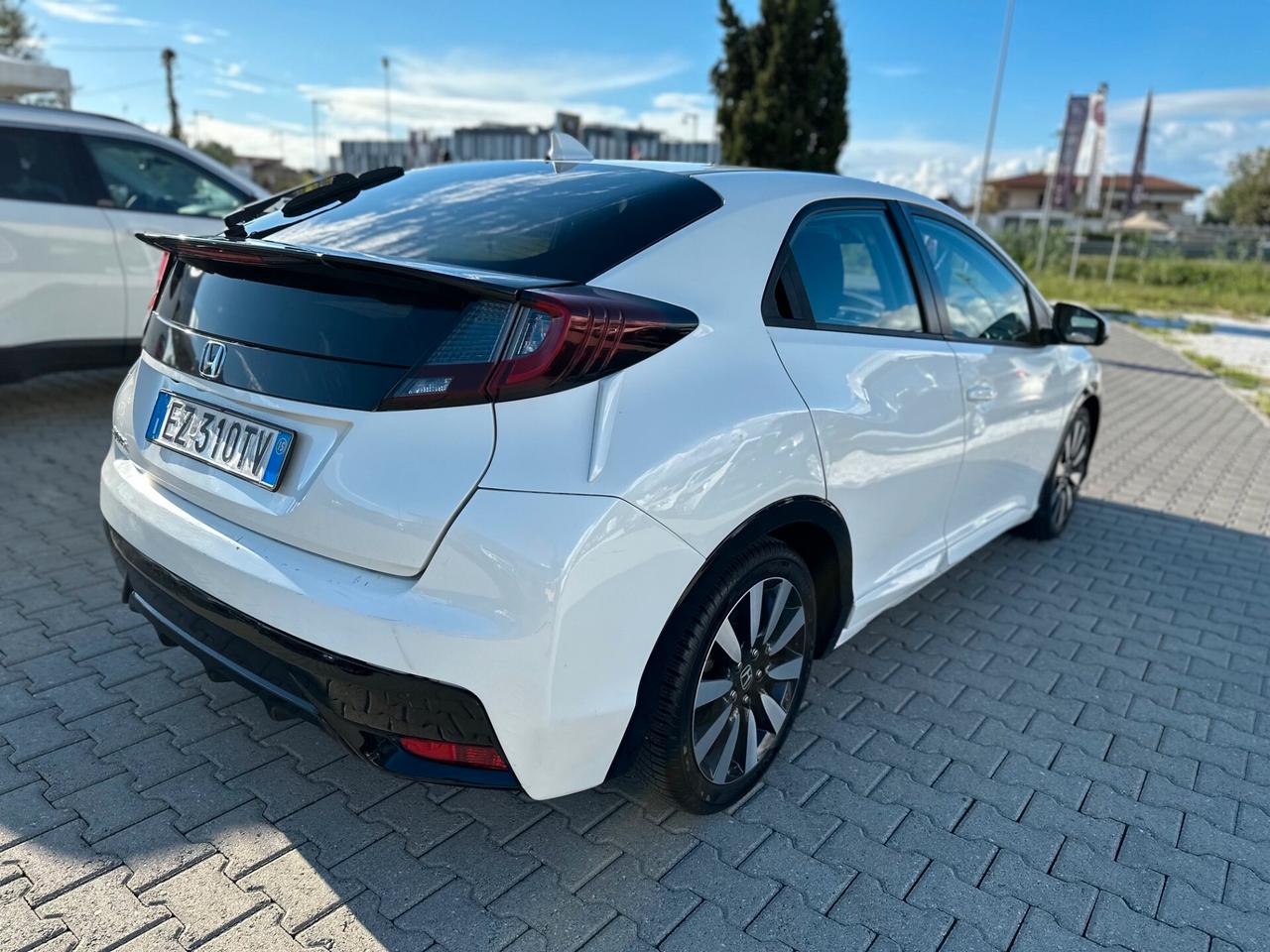 Honda Civic 1.6 i-DTEC Elegance