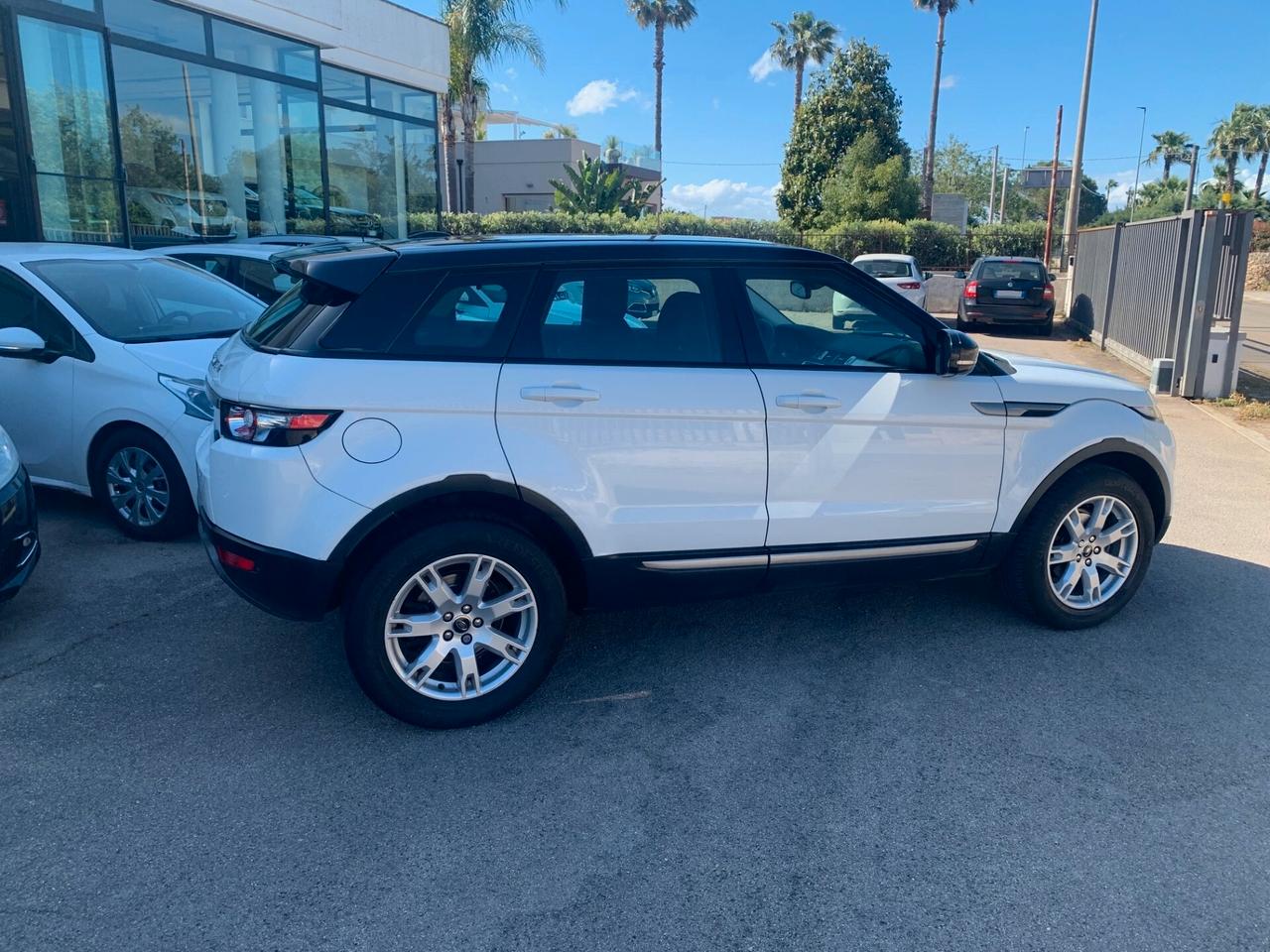 Land Rover Range Evoque 2.2 td4 Dynamic 150cv Automatic 5p