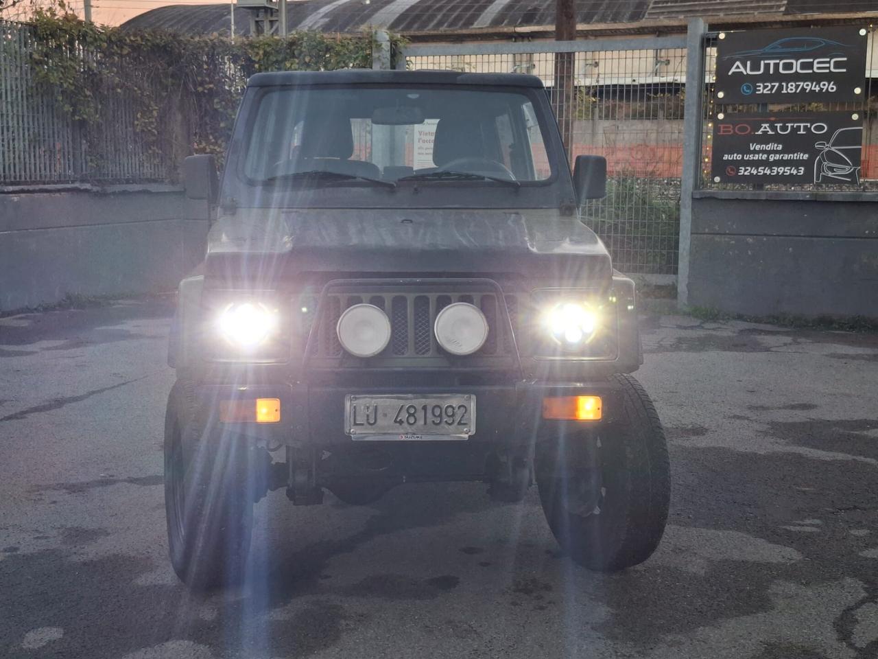 Suzuki SJ 410 SJ410 Cabriolet De Luxe