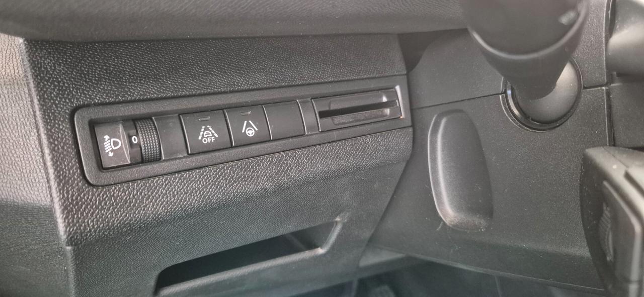 PEUGEOT 3008 1.5 HDI 130CV C.Autom 12/2020