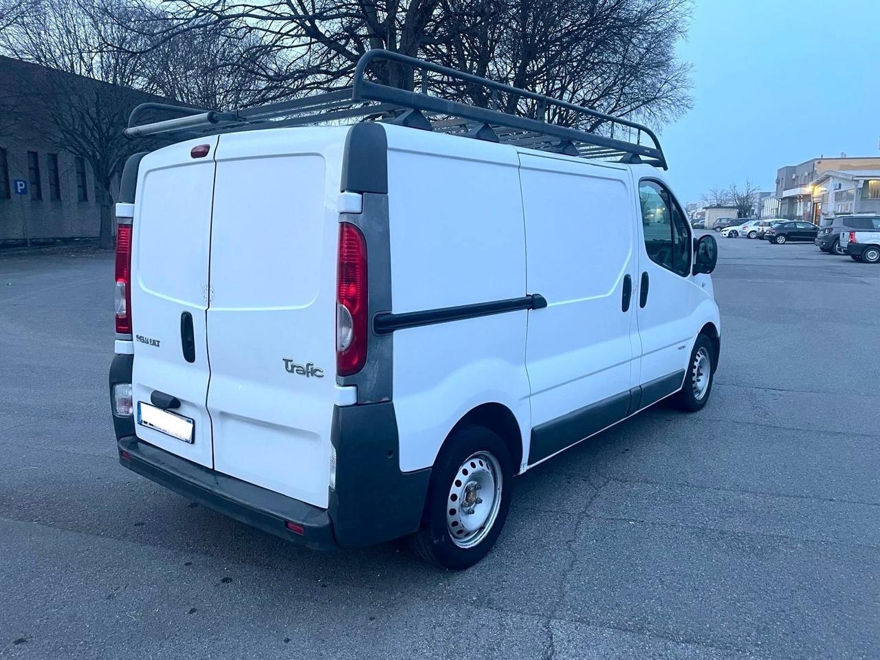 Renault Trafic T27 2.0 dCi/115 PC-TN Furgone Ice