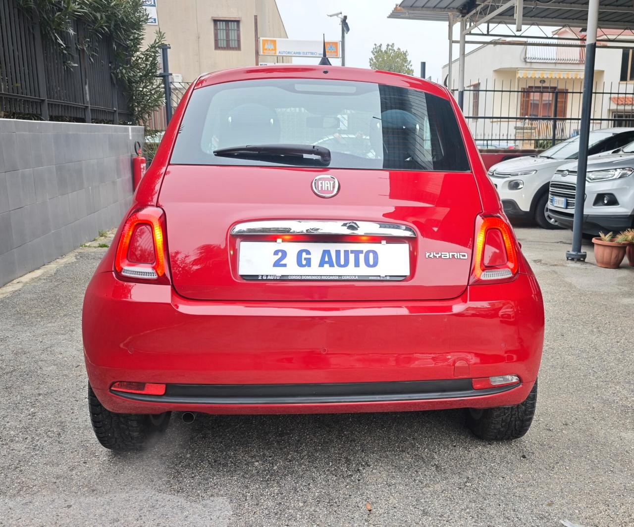 Fiat 500 1.0 Hybrid Star perfetta pari a nuova bi colore