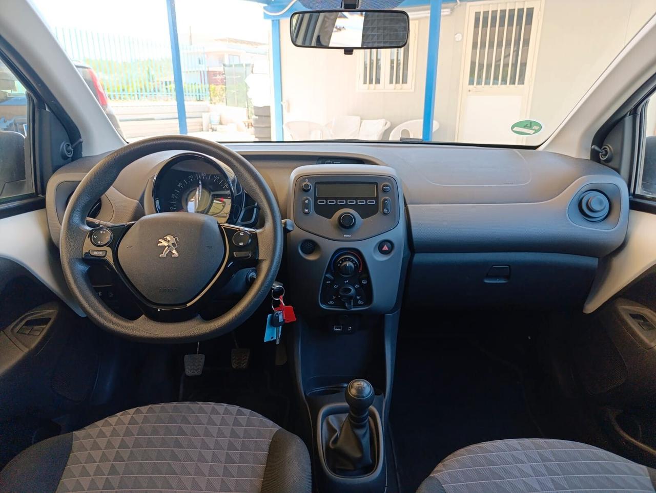 Peugeot 108 1.0 cc 70 CV 5 porte 2020