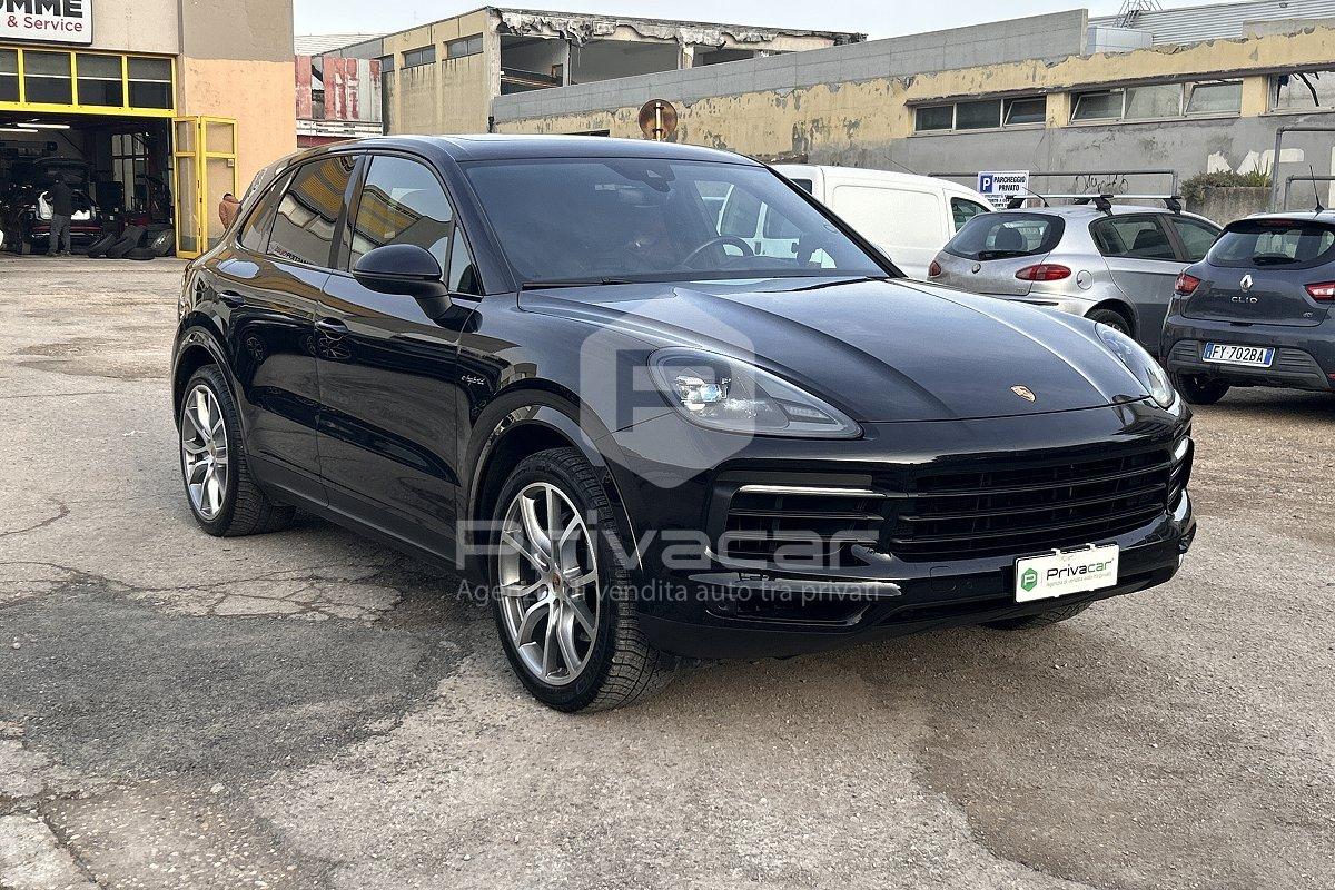 PORSCHE Cayenne 3.0 V6 E-Hybrid