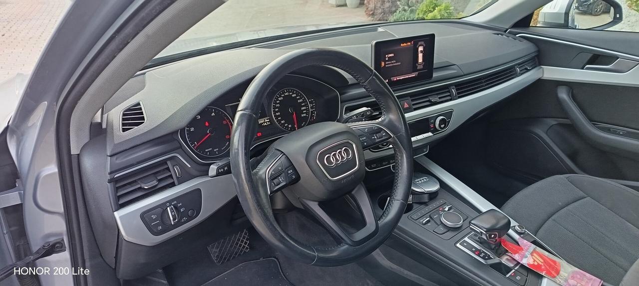 Audi A4 Avant 30 2.0 tdi Business 122cv ProMMo