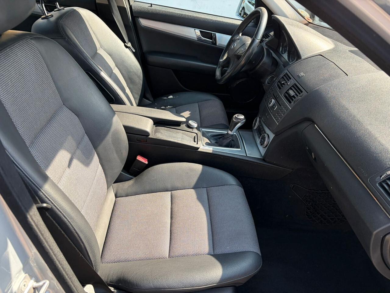 Mercedes-benz C 200 BlueEFFICIENCY Avantgarde