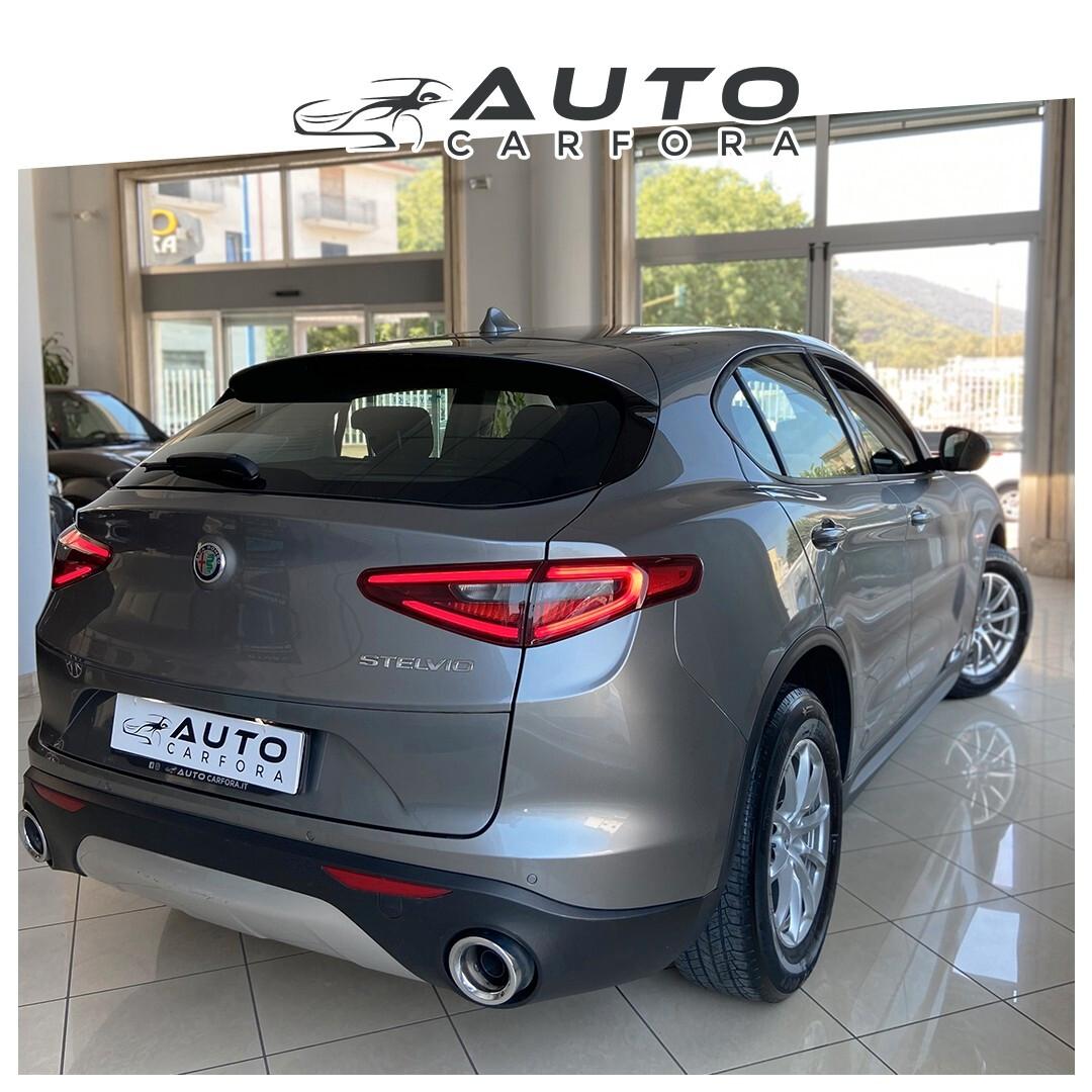 Alfa Romeo Stelvio 2.2 Turbodiesel 160 CV AT8 RWD Business