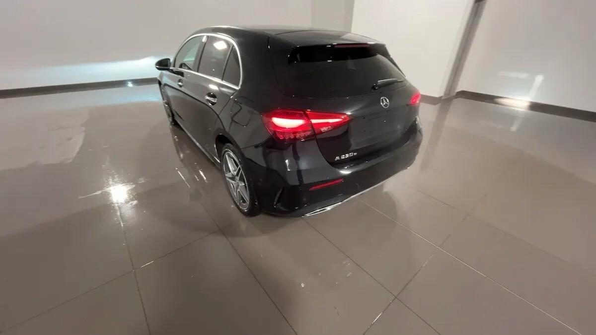 Mercedes-benz A 250 A 250 Automatic 4Matic AMG Line Premium