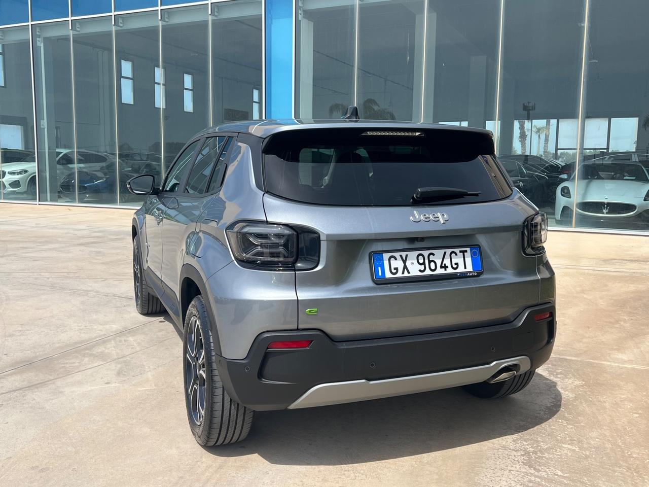 Jeep Avenger 1.2 Turbo 110 CV MHEV Summit