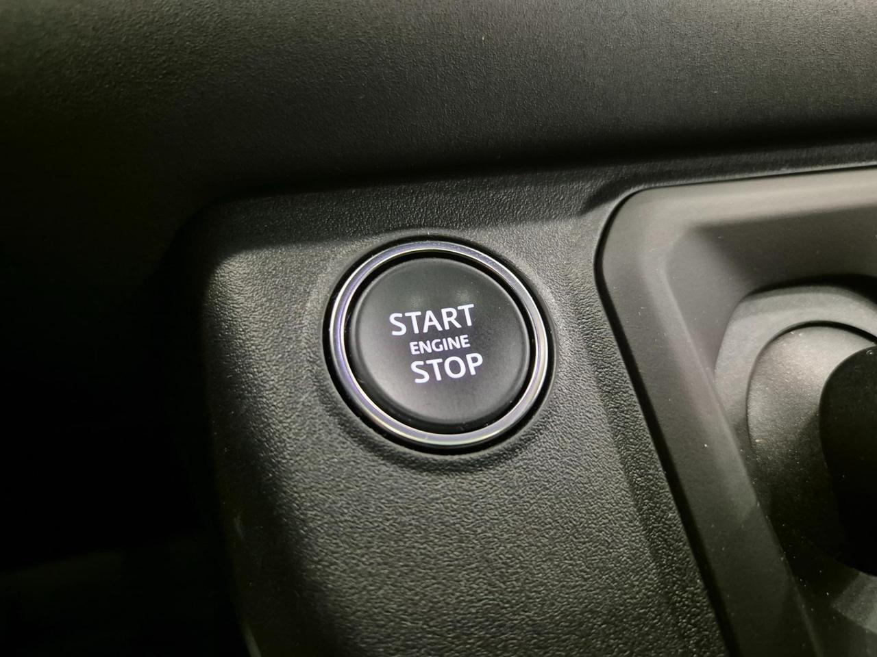 Land Rover Defender 110 3.0d i6 mhev X-Dynamic awd auto N1 - Acc/Lim - Carplay - Tetto