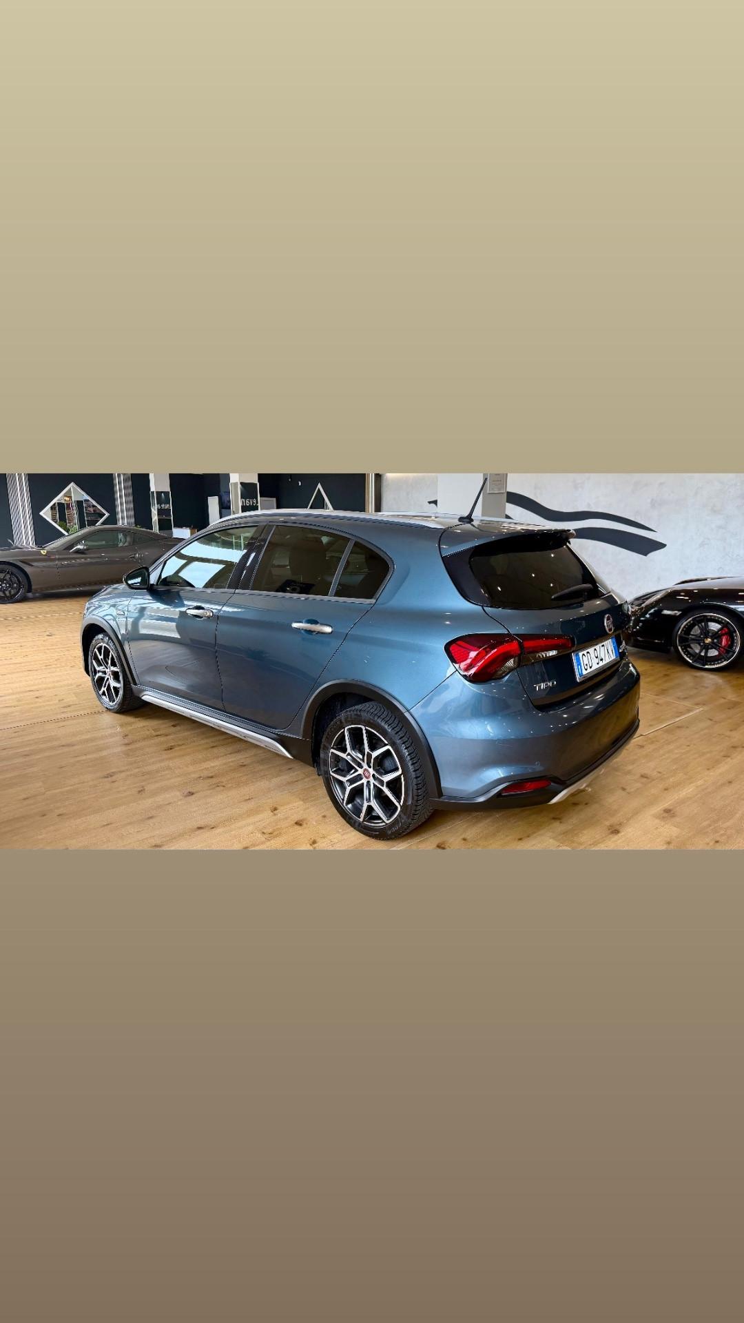 Fiat Tipo Cross