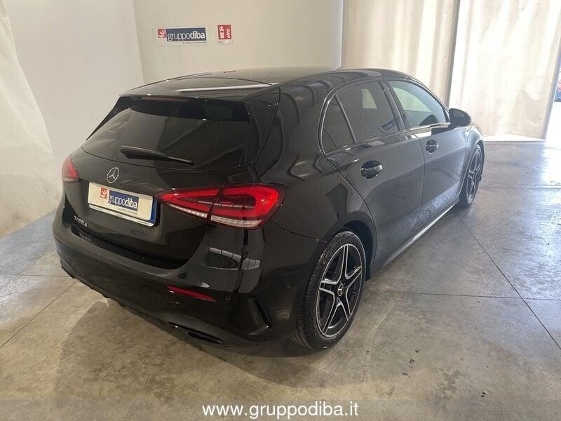 Mercedes-Benz Classe A - W177 2018 Diesel A 180 d Premium Night edition auto