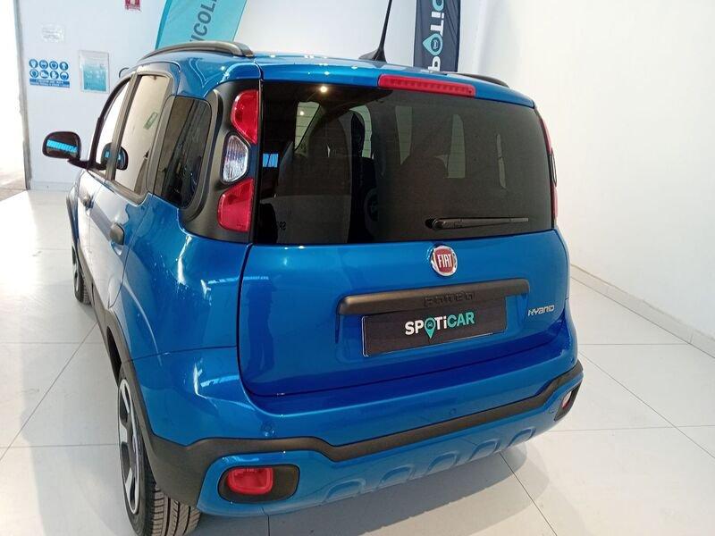 FIAT Panda 1.0 FireFly S&S Hybrid City Cross