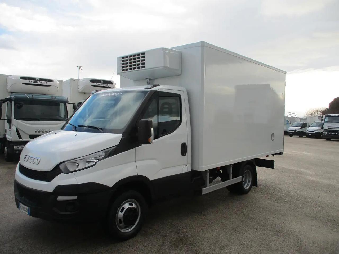 Iveco Daily 35C15 3000150CV E6 FRIGO 7 PEDANE FRCX 05/26 -20