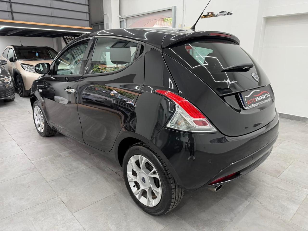Lancia Ypsilon 1.3 MJT 95 CV S&S Gold 2016