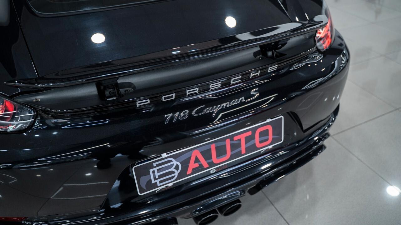 Porsche 718 CAYMAN S 2.5 350CV PDK PACK CHRONO BOSE SCARICHI F