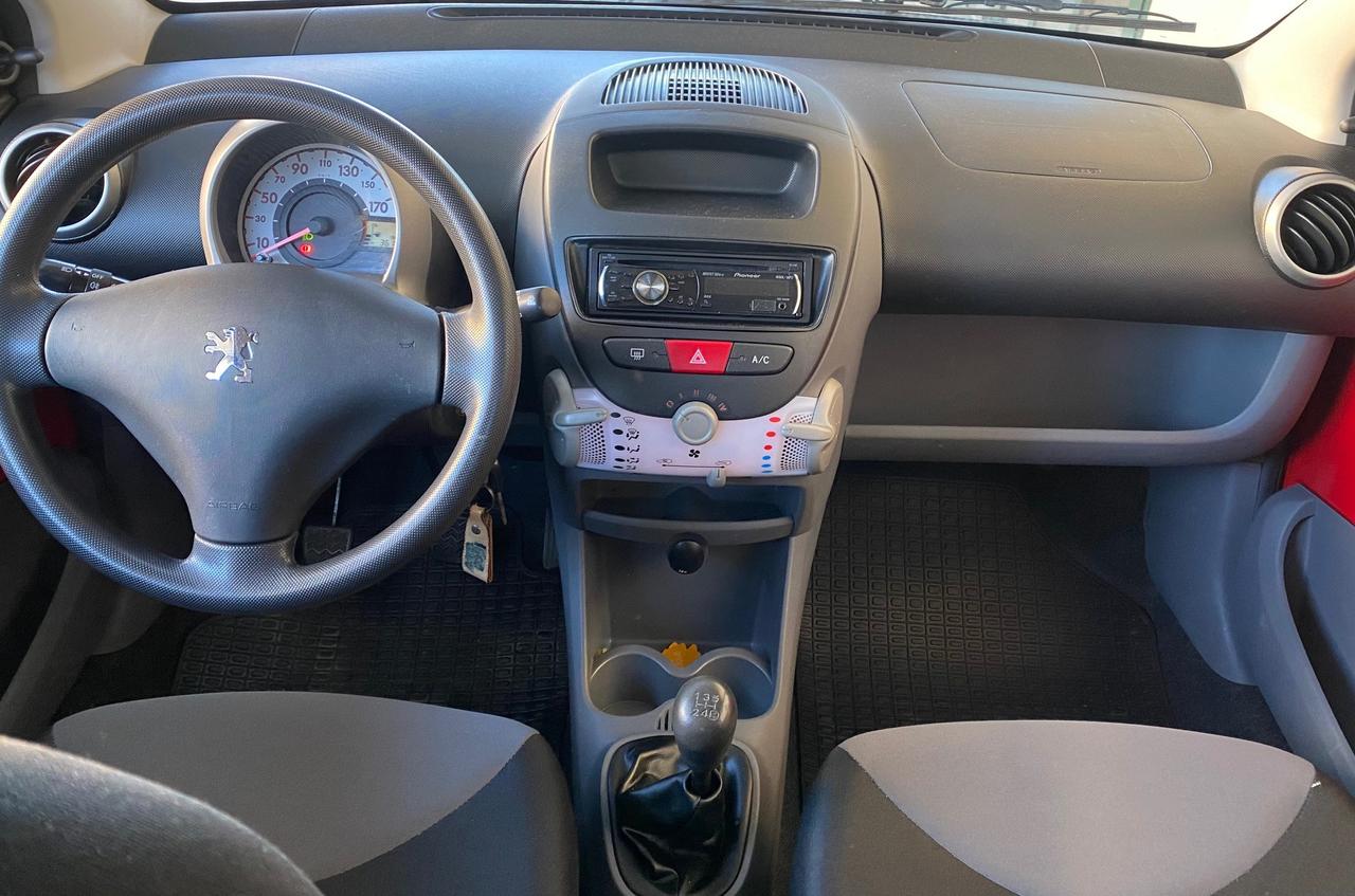 Peugeot 107 3 Porte 107 1.0 12v Access (desir) 3p FL