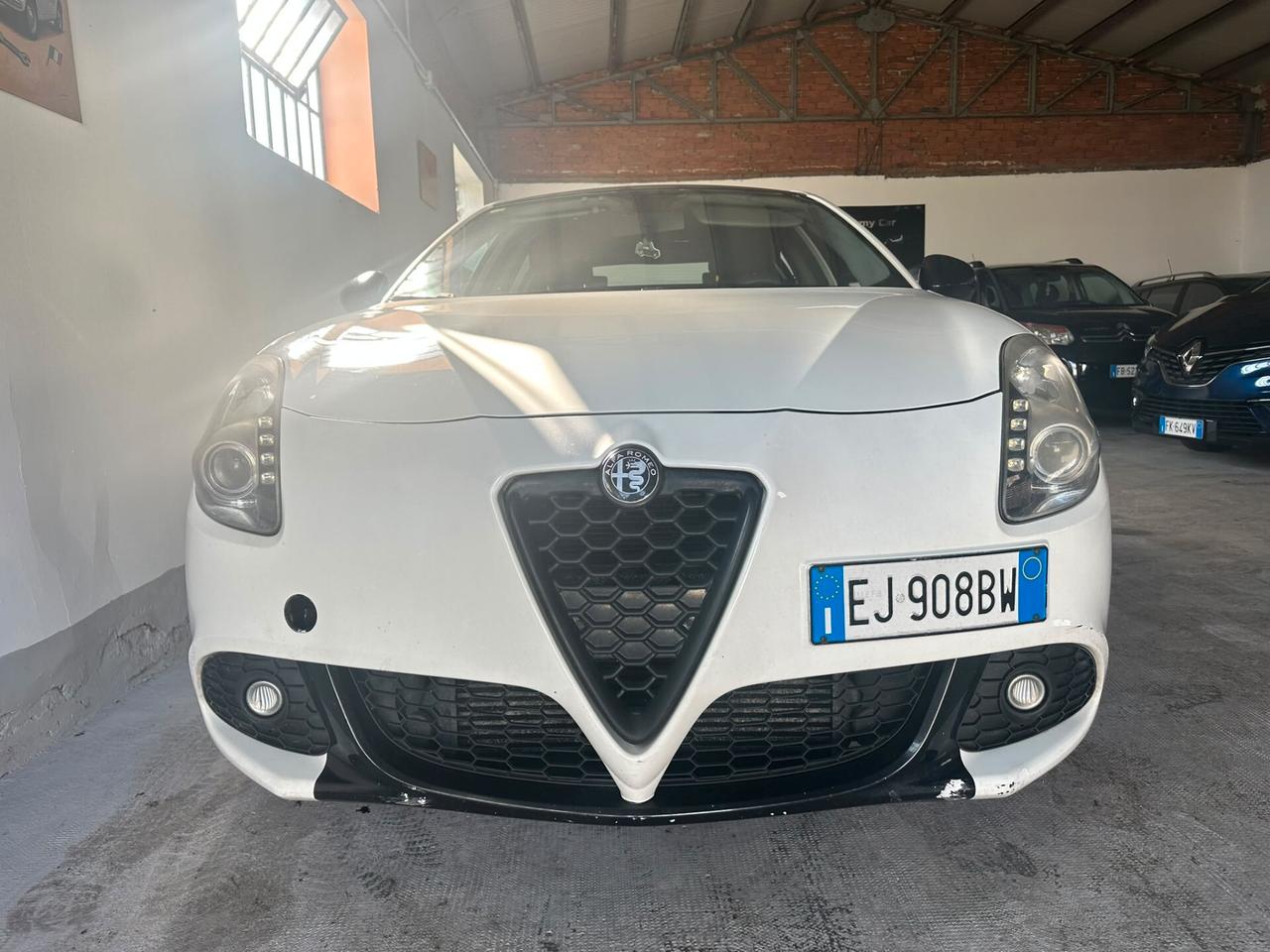 Alfa Romeo Giulietta 2.0 JTDm-2 140 CV Exclusive