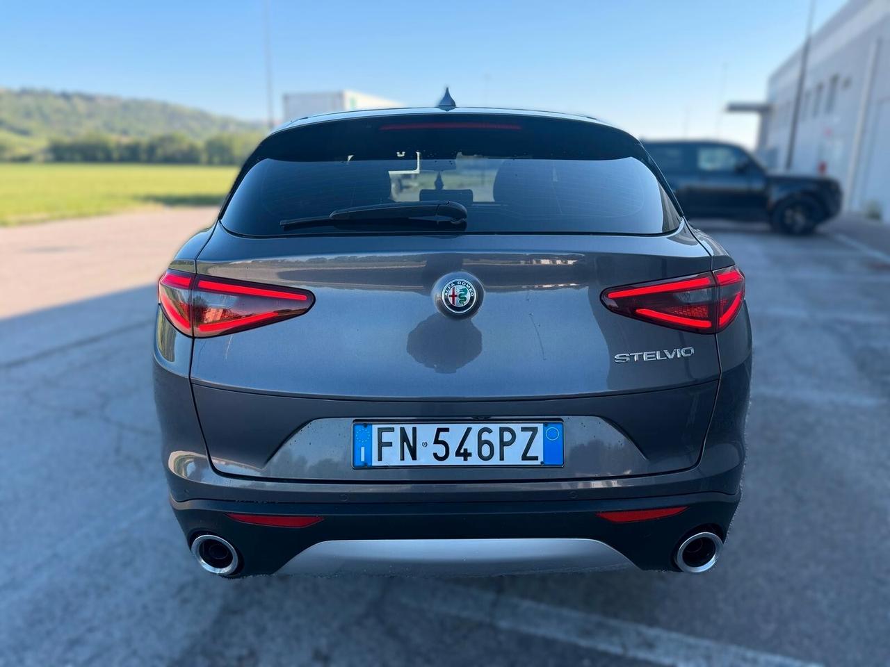 ALFA ROMEO STELVIO 2.2 2018 12 MESI DI GARANZIA