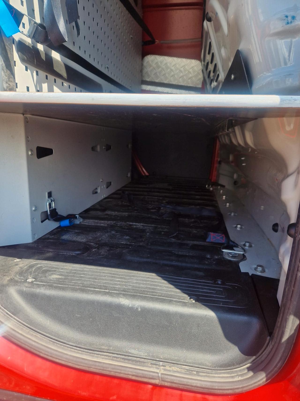 Fiat Fiorino 1.3 MJT 95CV Cargo Adventure