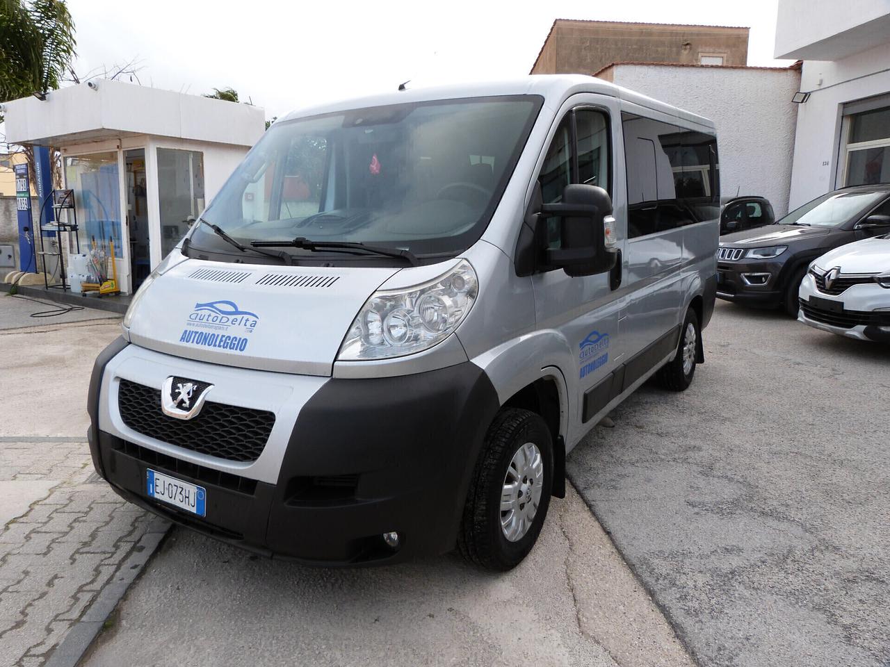 Peugeot Boxer 330 2.2 HDi/120CV PC-TN Combi Comfort