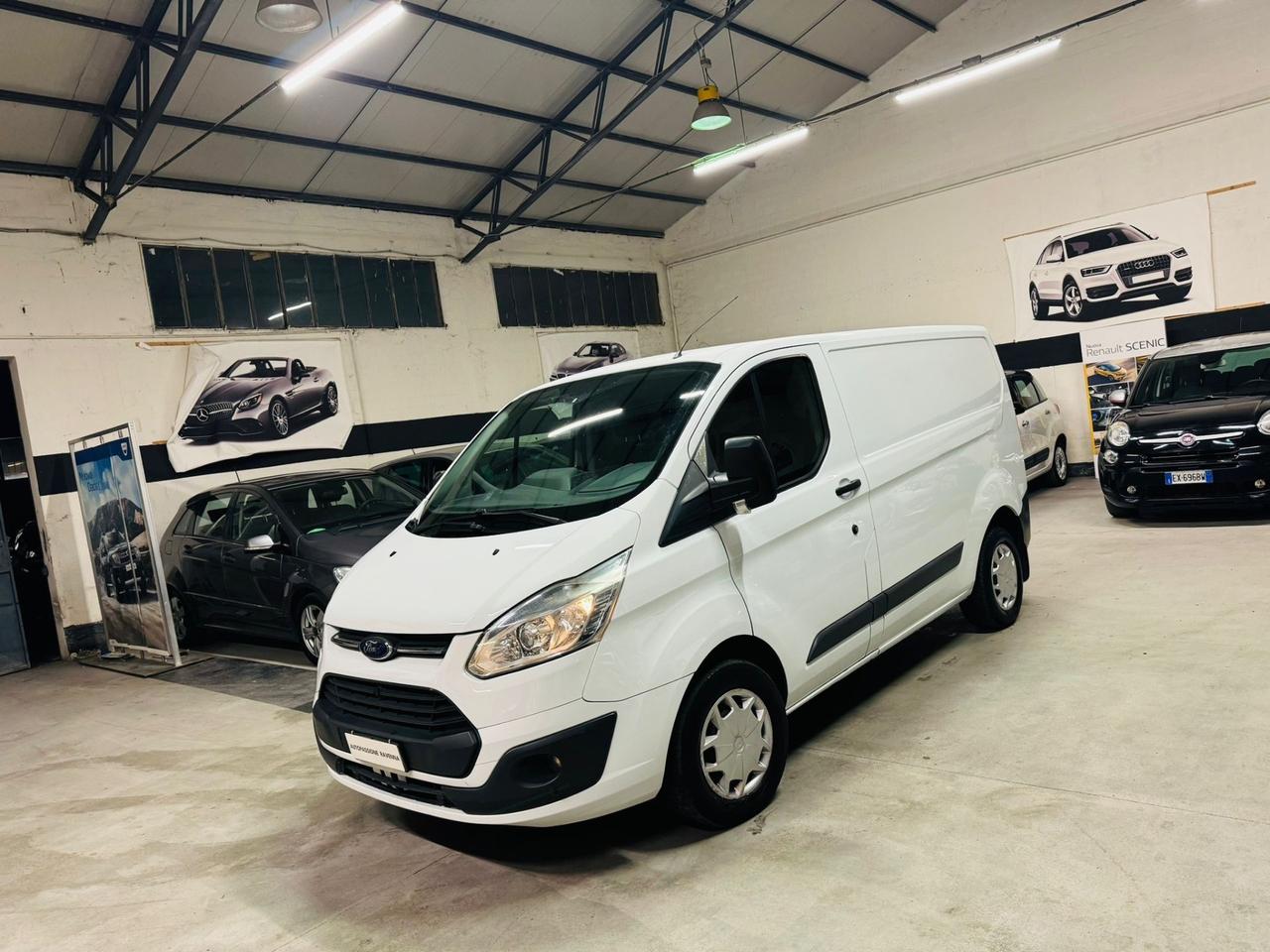 Ford Transit Custom 270 2.0 TDCi 130 PC Furgone Titanium