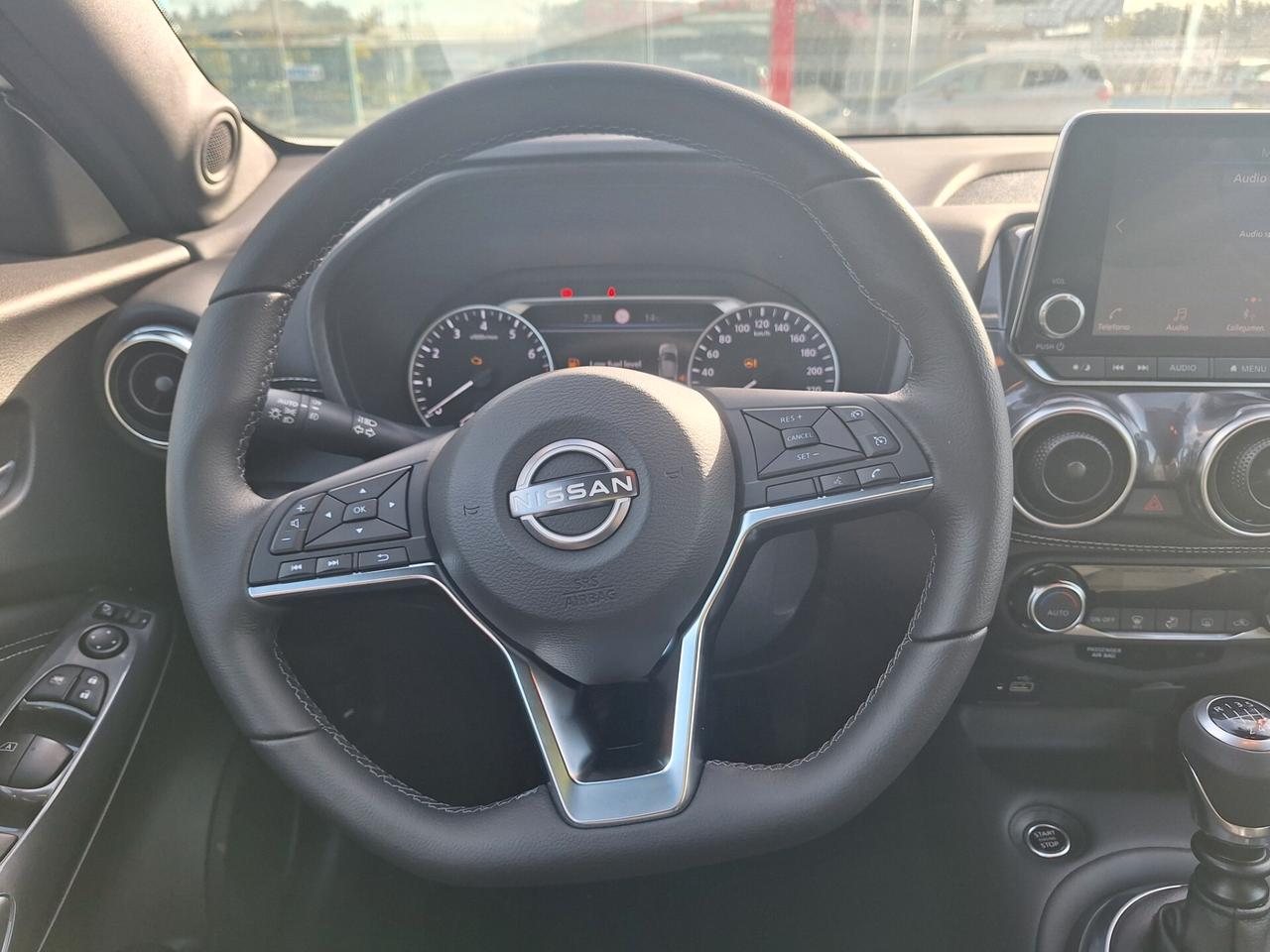 Nissan Juke 1.0 DIG-T 114 CV DCT N-Connecta