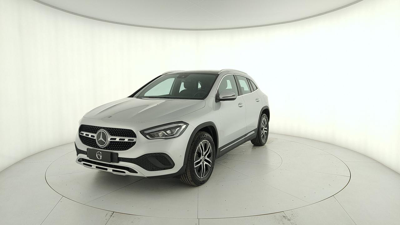 Mercedes-Benz GLA 200 d Sport Plus 4matic auto