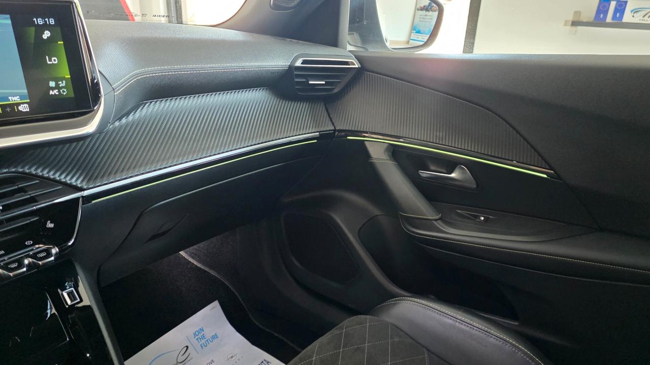 Peugeot 2008 BlueHDi 130 S&S EAT8 GT