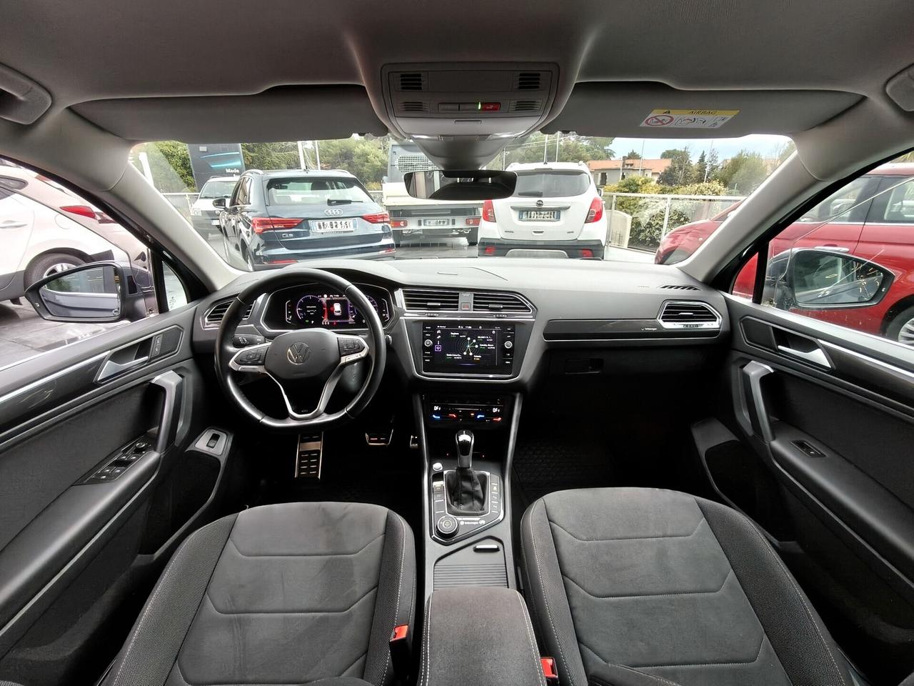 Volkswagen Tiguan 2.0 TDI 150 CV SCR DSG 4MOTION R-Line