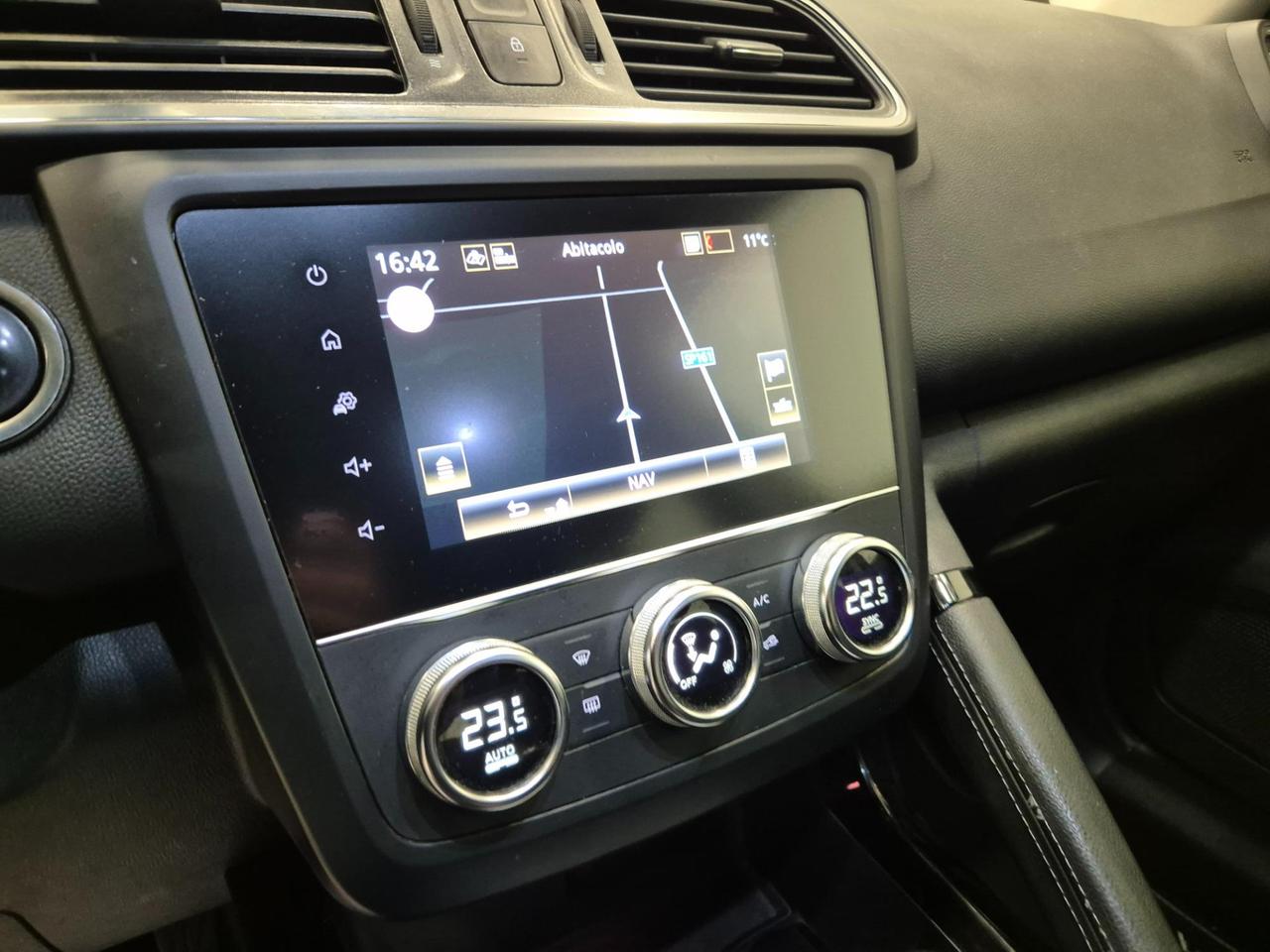 Renault Kadjar 1.5 blue dci Business 115cv N1 - NEOPATENTATI - Cam