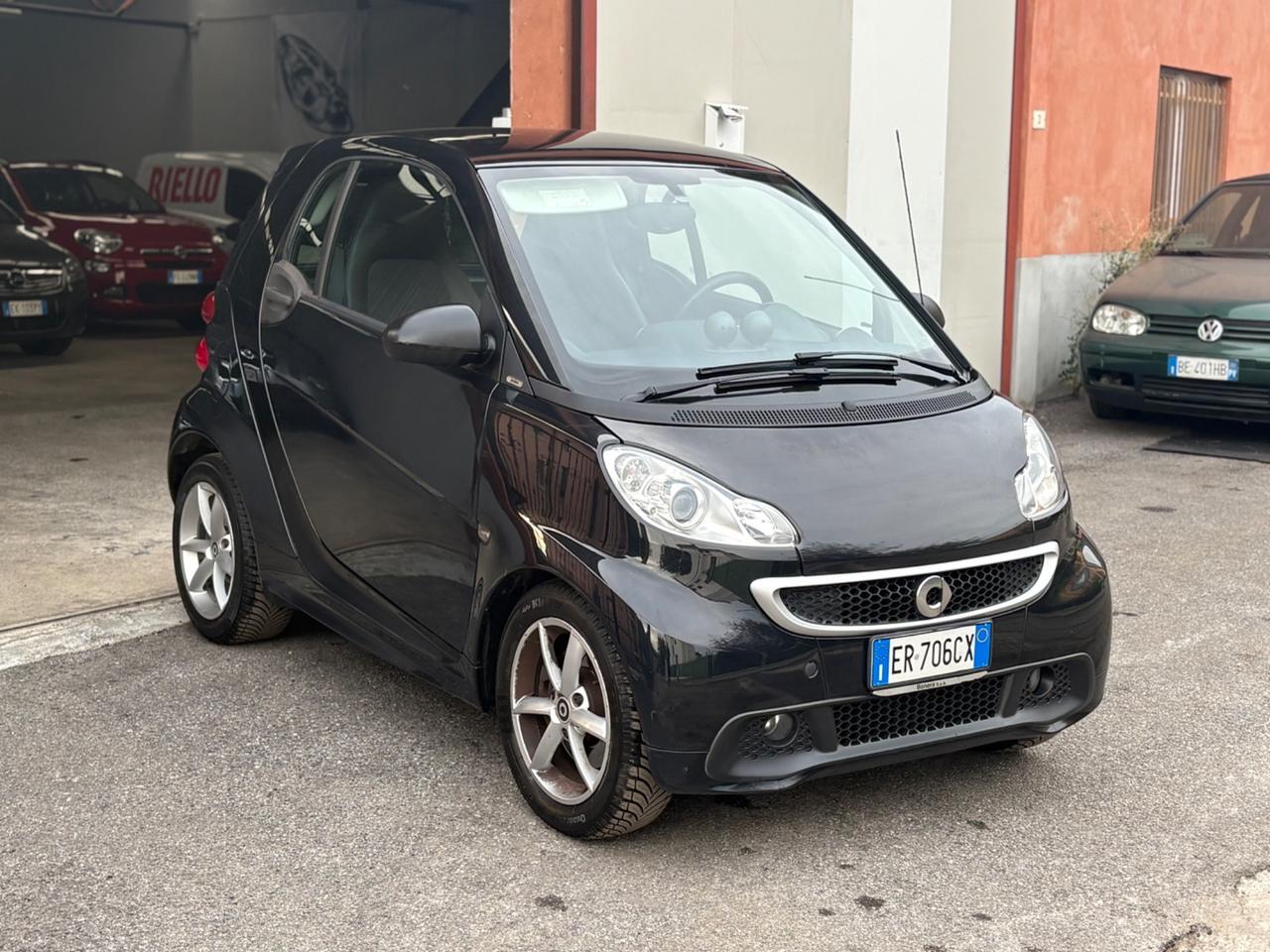 Smart ForTwo 800 40 kW coupé passion cdi NEOPATENTATI