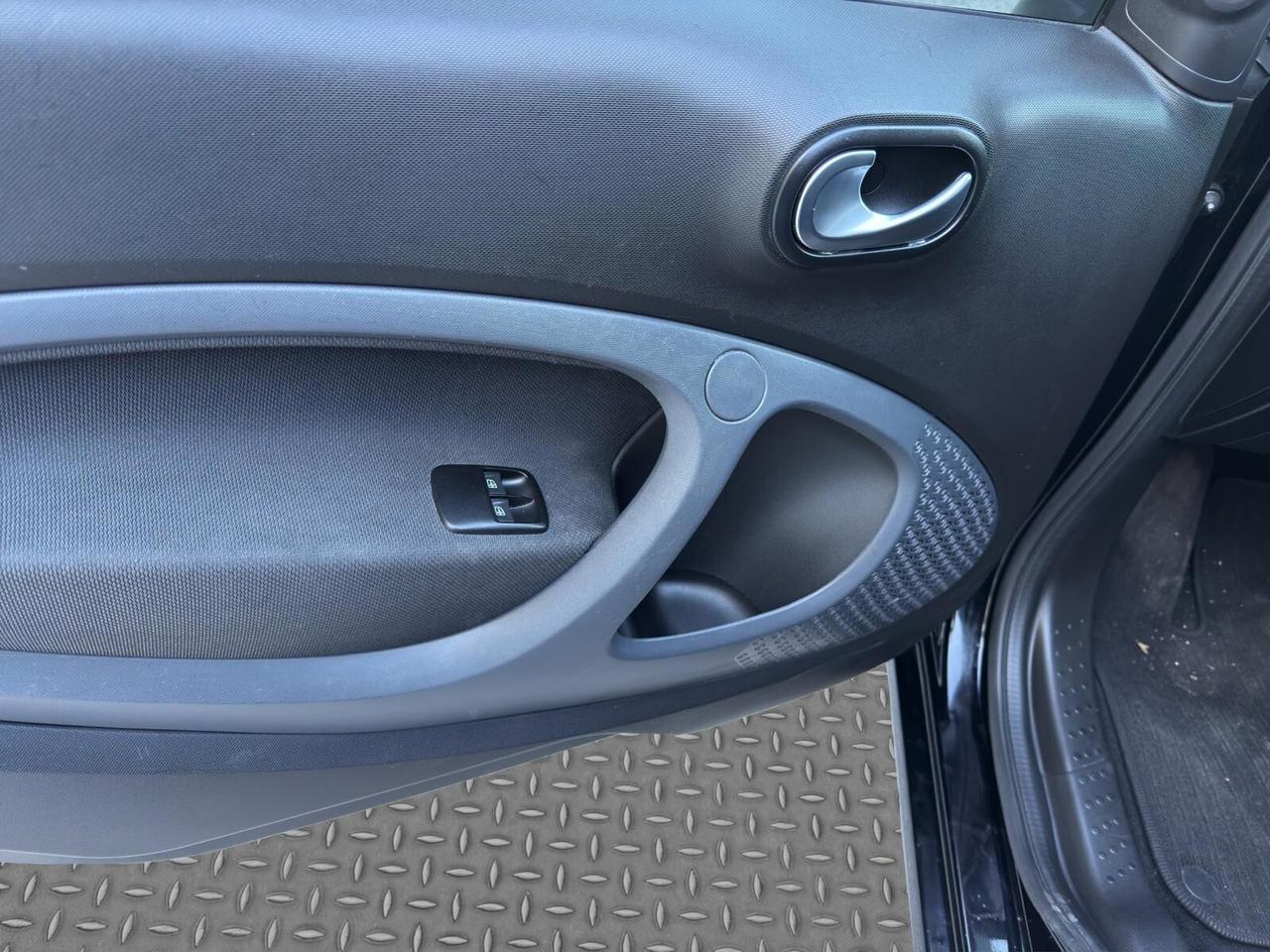 Smart ForTwo 0.9 90cv Passion twinamic automatica Tetto 2019