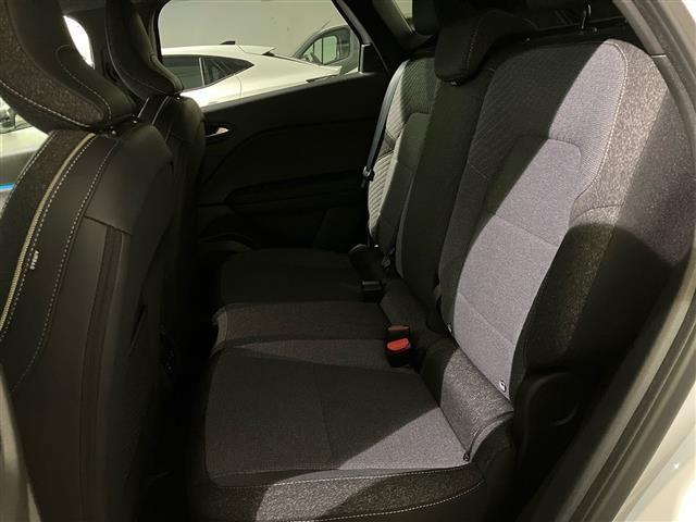 RENAULT Captur 1.8 full hybrid E-Tech 160cv Techno