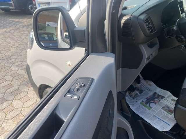 Peugeot Expert 1.5 blue hdi 120 cv Combi 9 posti
