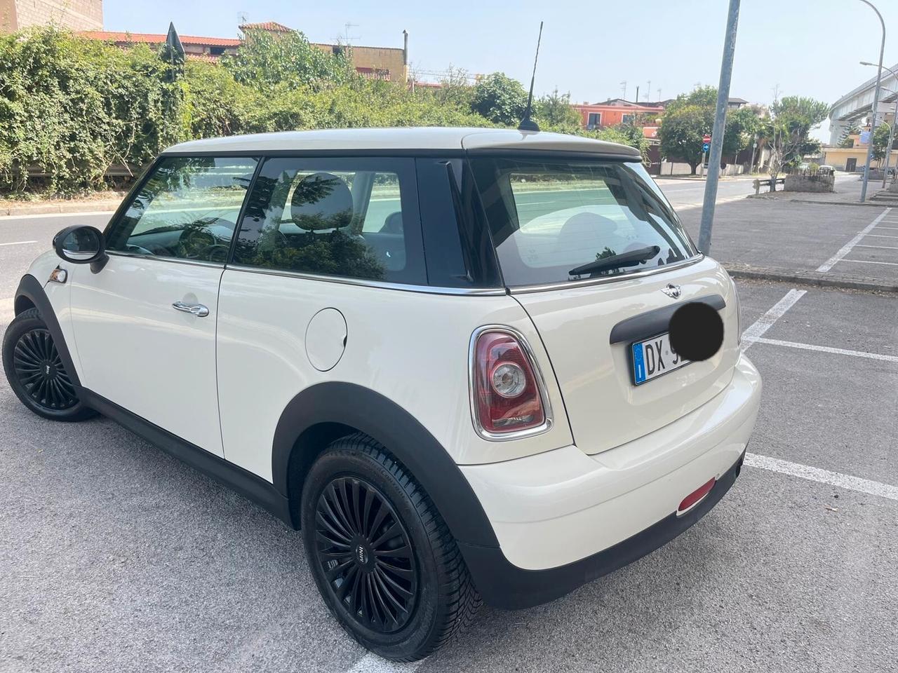 Mini 1.4 BENZ/ 75CV 16V "Ray" COME NUOVA!