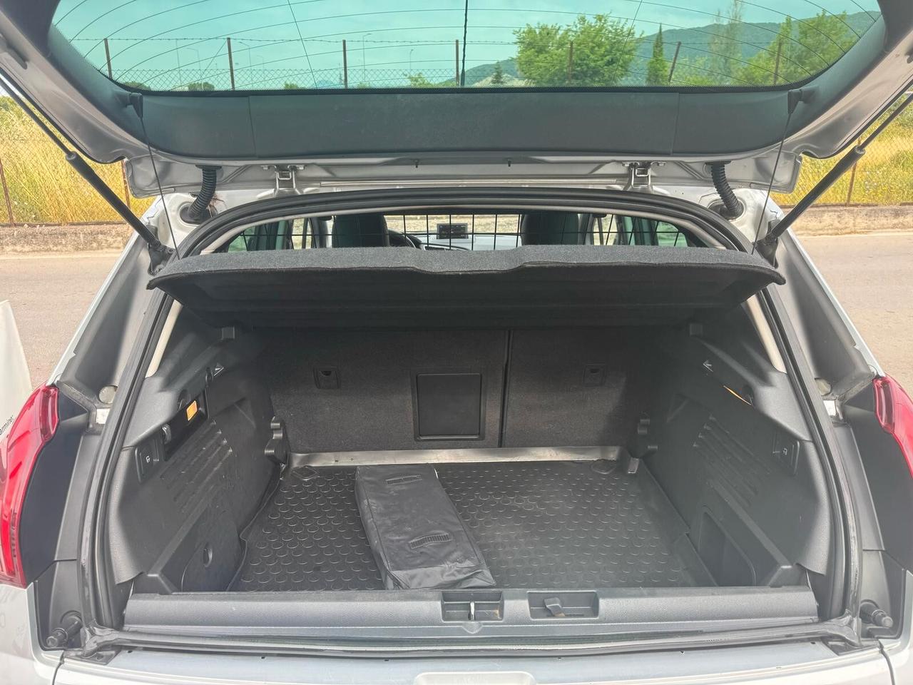 Peugeot 3008 1.6 e-HDi 115CV ETG6 Stop&Start Allure
