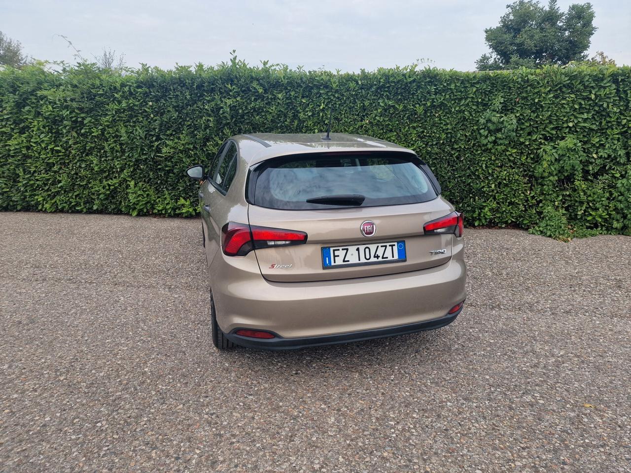 Fiat Tipo 1.4 5p 95cv Unipro