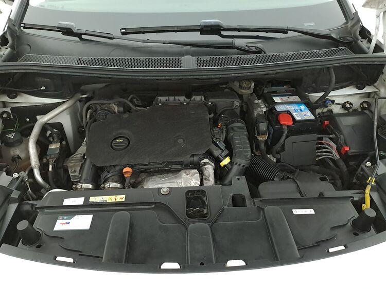 Peugeot 3008 Business EAT8 BR747241 1.5 Diesel 131CV