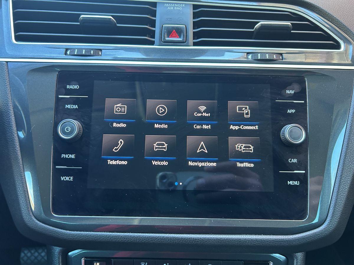 VOLKSWAGEN - Tiguan - 2.0 TDI 150CV DSG Executive BMT TELECAMERA