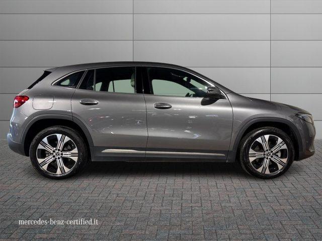 MERCEDES-BENZ EQA 250+ Progressive Advanced Plus