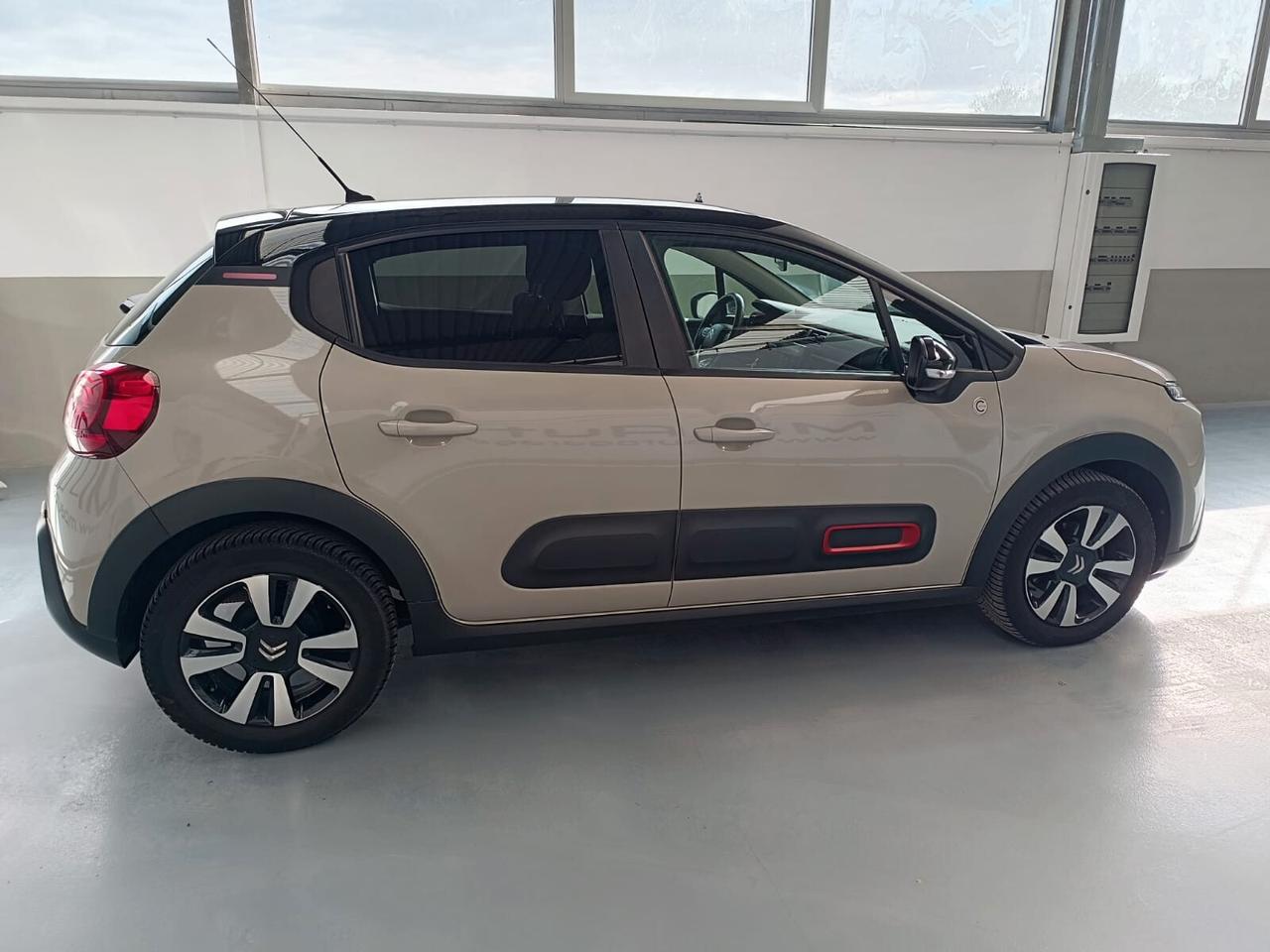 Citroen C3 PureTech 83 S&S C-Series