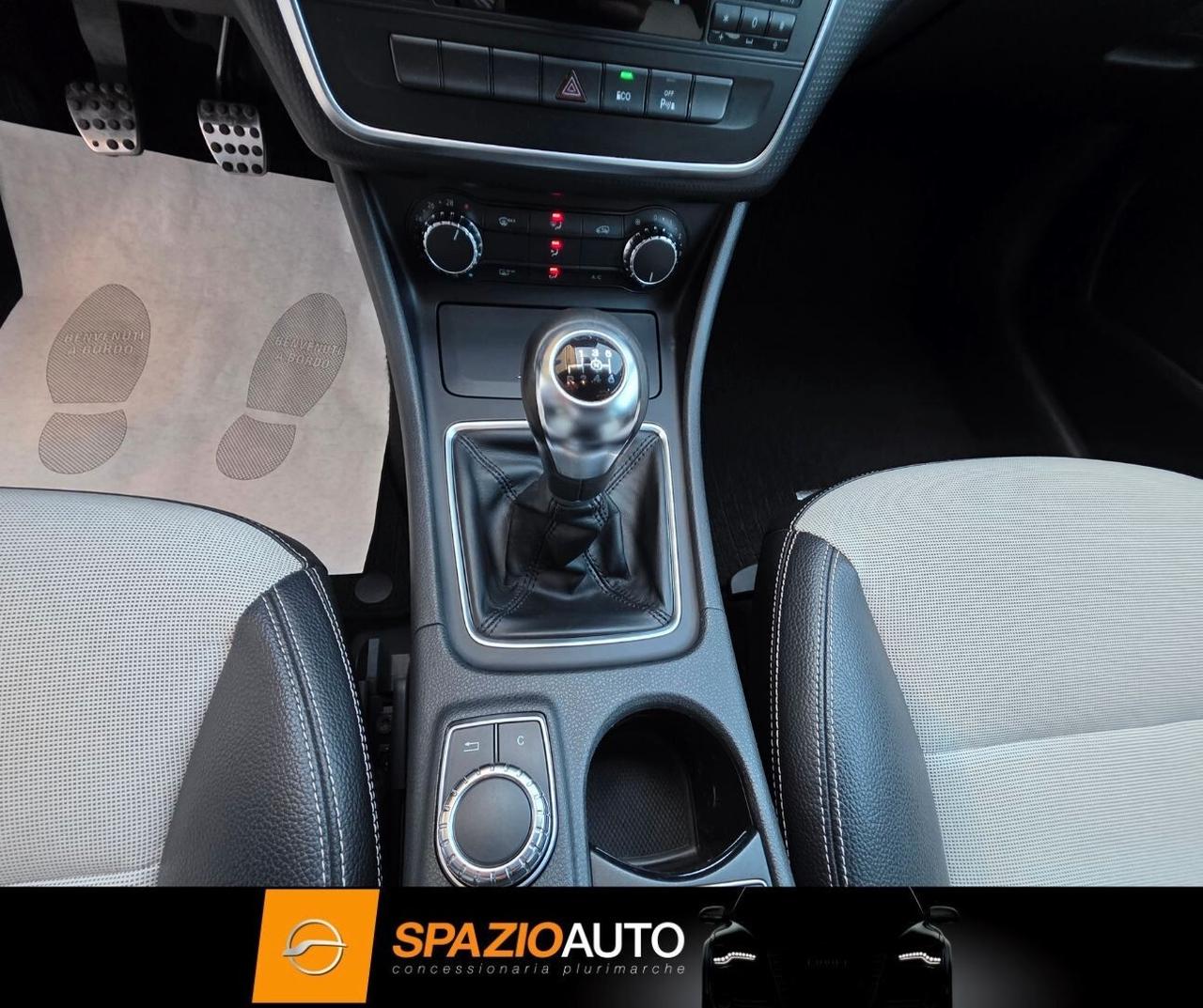 Mercedes-benz A 180 1.5 CDI 110cv 6M *AMG EDITION* FULL