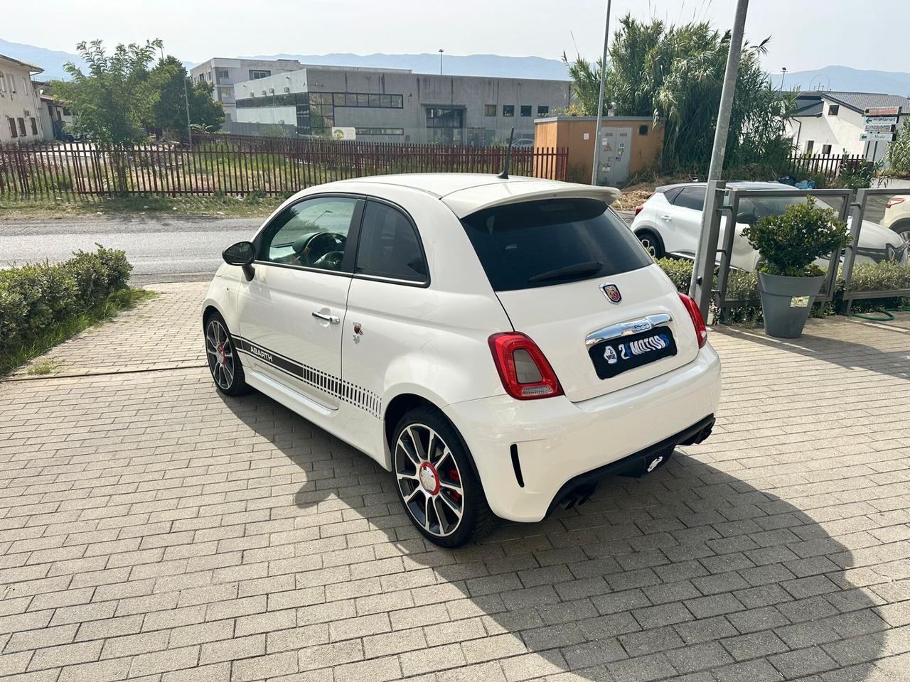 Abarth 595 500/595 1.4 16v t. t-jet Custom 135cv E6