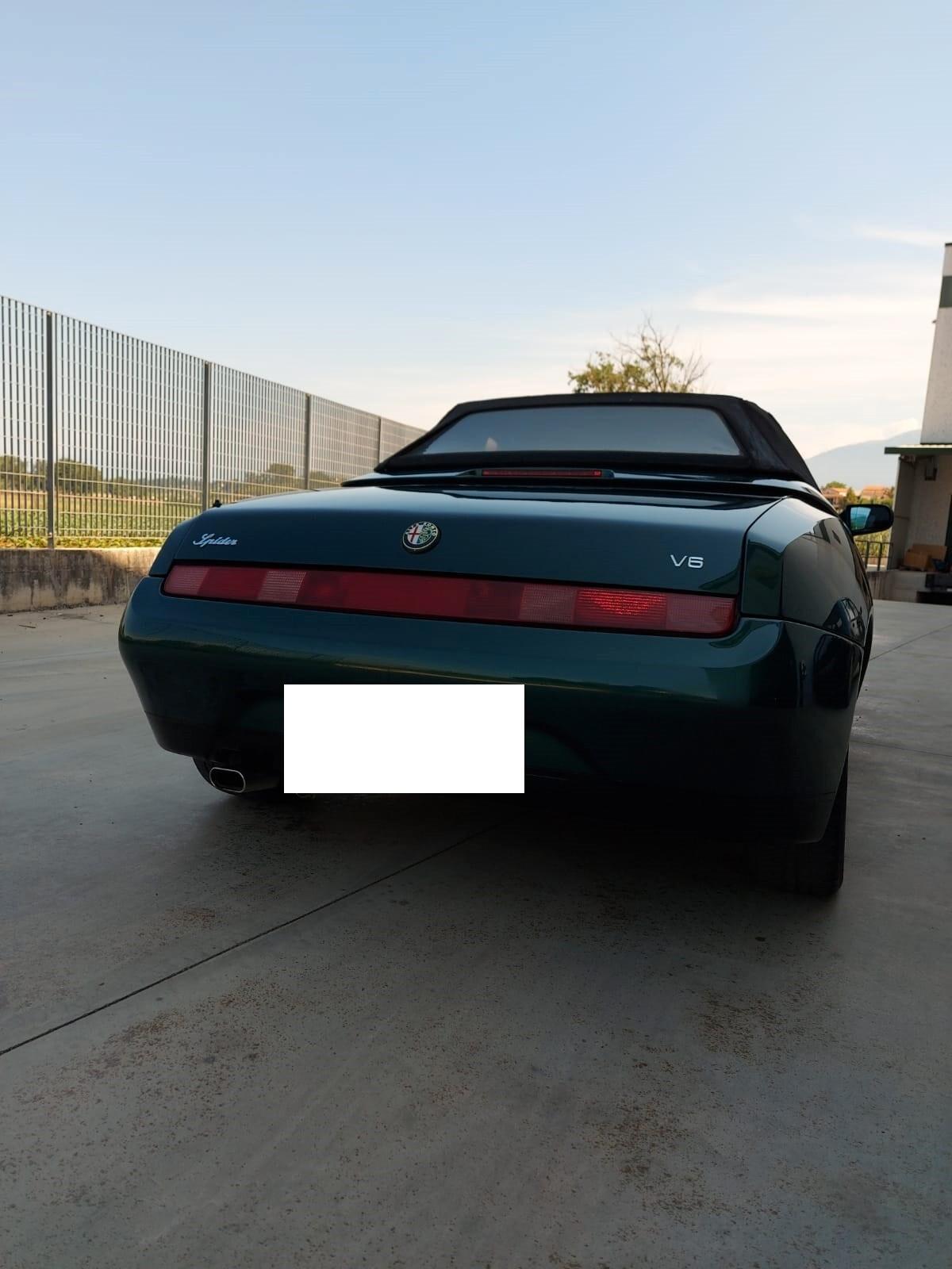 Alfa Romeo Spider 3.0 v 6