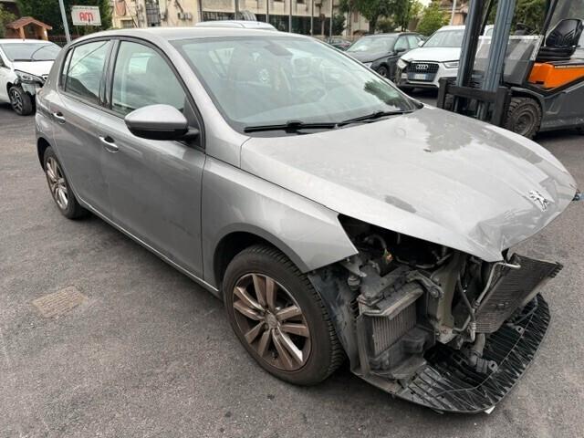 Peugeot 308 BlueHDi 100 S&S Business
