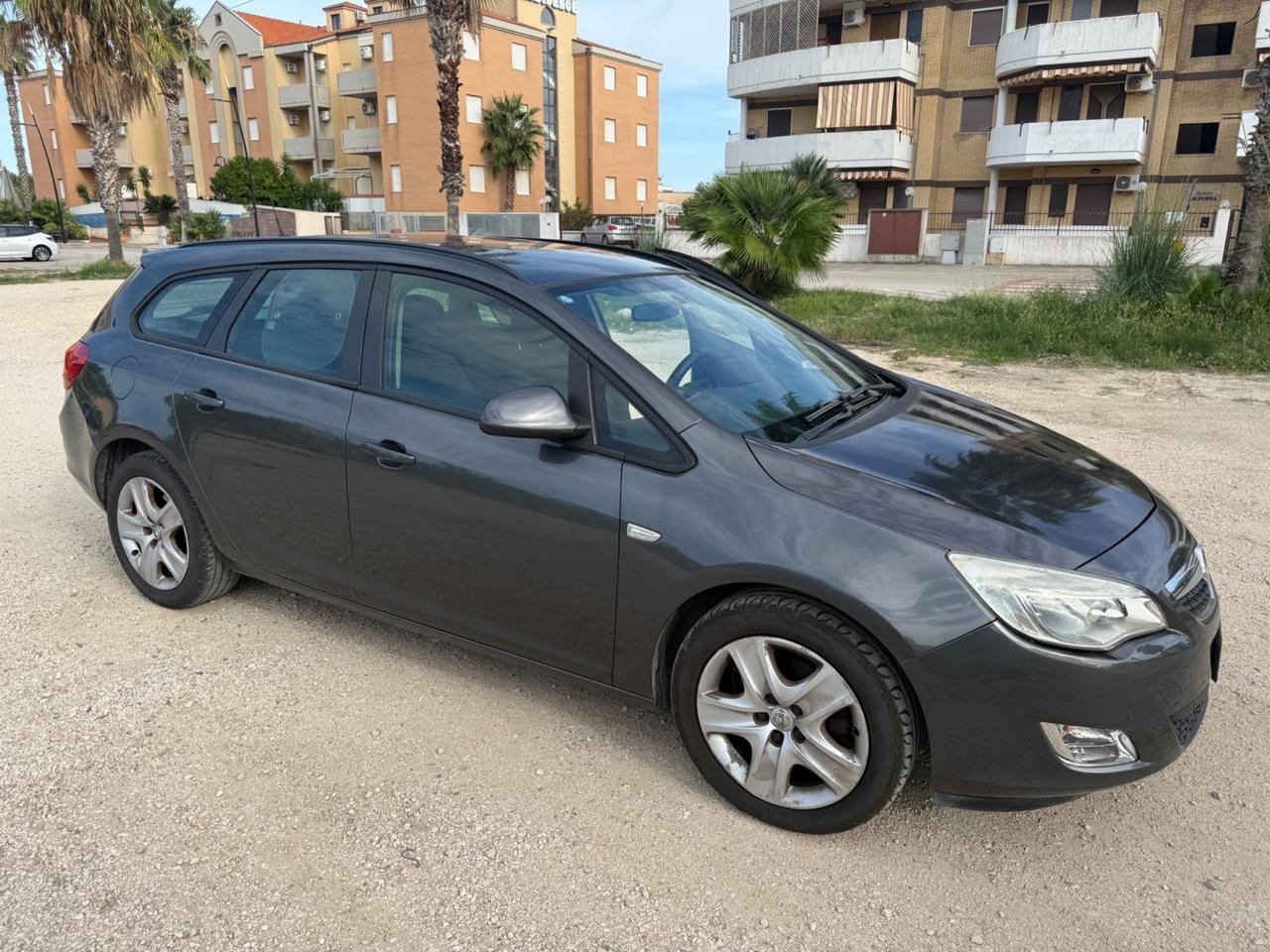 Opel Astra 1.7 CDTI 125CV 5 porte PERMUTE