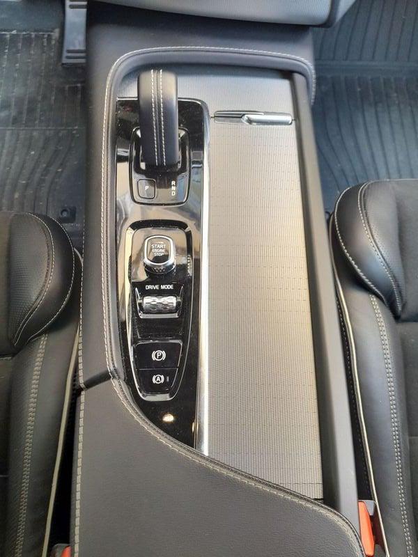 Volvo XC90 B5 D AWD Geartronic 7p R-Design